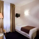 호텔 Lion D'or 3*
