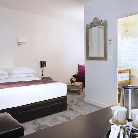 Lion D'Or Paris Hotel 3*