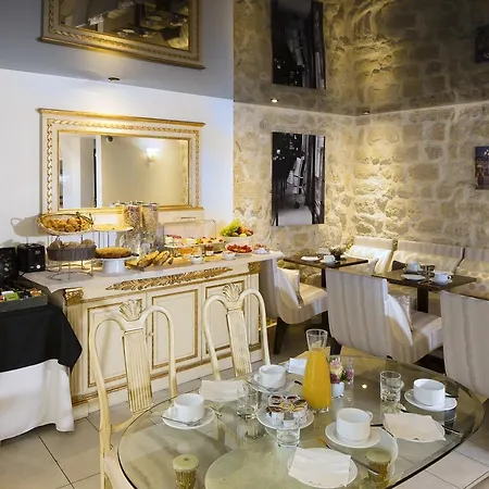 Du Lion D'or Louvre Otel