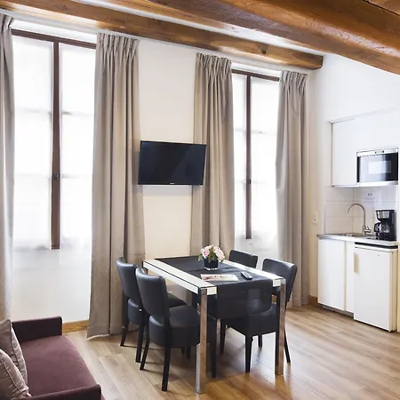 Du Lion D'or Louvre Otel