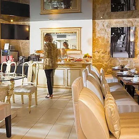 Lion D'or 3*